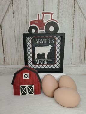 Farmer's Market Cow Tractor Sign Farmhouse & Red Barn Tiered Decor Table Decor
